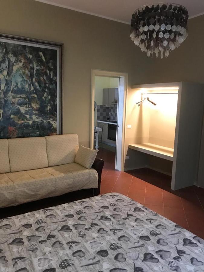 Villa Domus Salento Suites & Rooms Con Parcheggio Privato In Loco Lecce Exterior foto