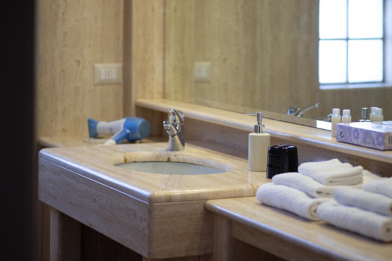 Villa Domus Salento Suites & Rooms Con Parcheggio Privato In Loco Lecce Exterior foto