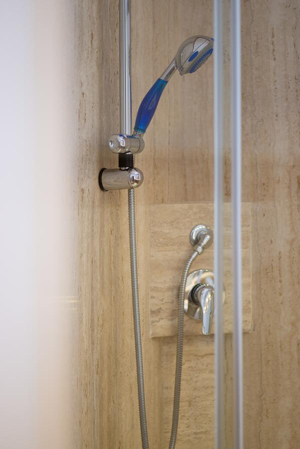 Villa Domus Salento Suites & Rooms Con Parcheggio Privato In Loco Lecce Exterior foto