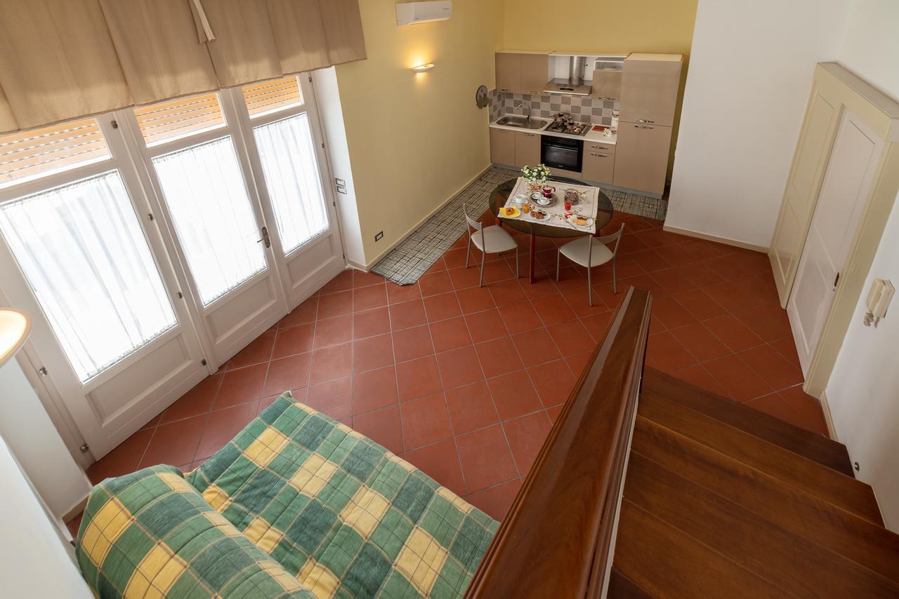 Villa Domus Salento Suites & Rooms Con Parcheggio Privato In Loco Lecce Exterior foto